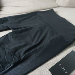 NEW ZOBHA BLACK LEGGINGS
